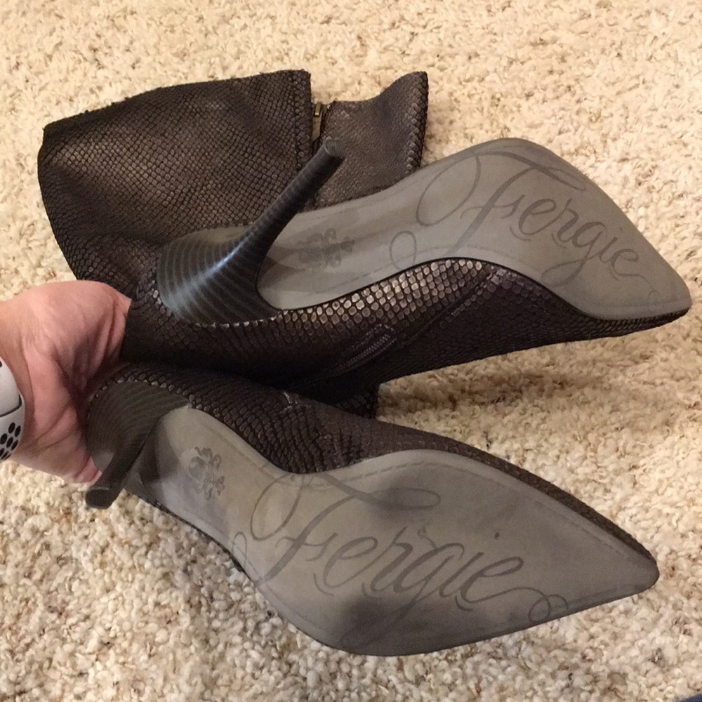 Snake Print Heeled Boots - Picture 3 of 8